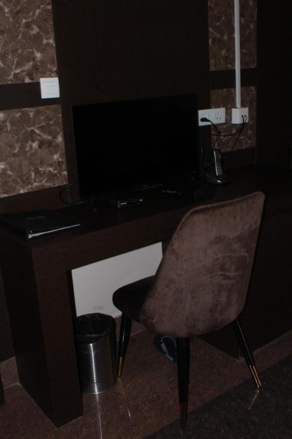 Hotel Subhashree Гангток Екстериор снимка