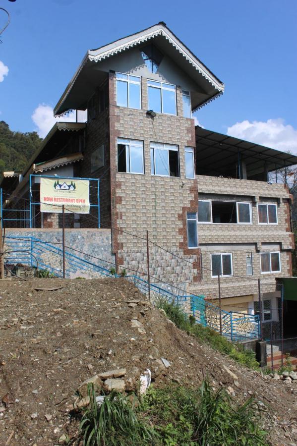 Hotel Subhashree Гангток Екстериор снимка