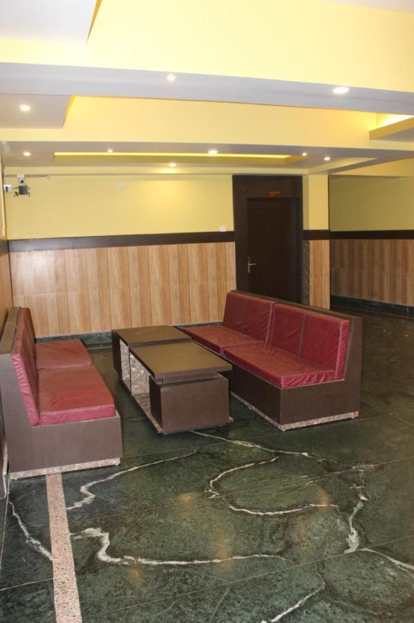 Hotel Subhashree Гангток Екстериор снимка
