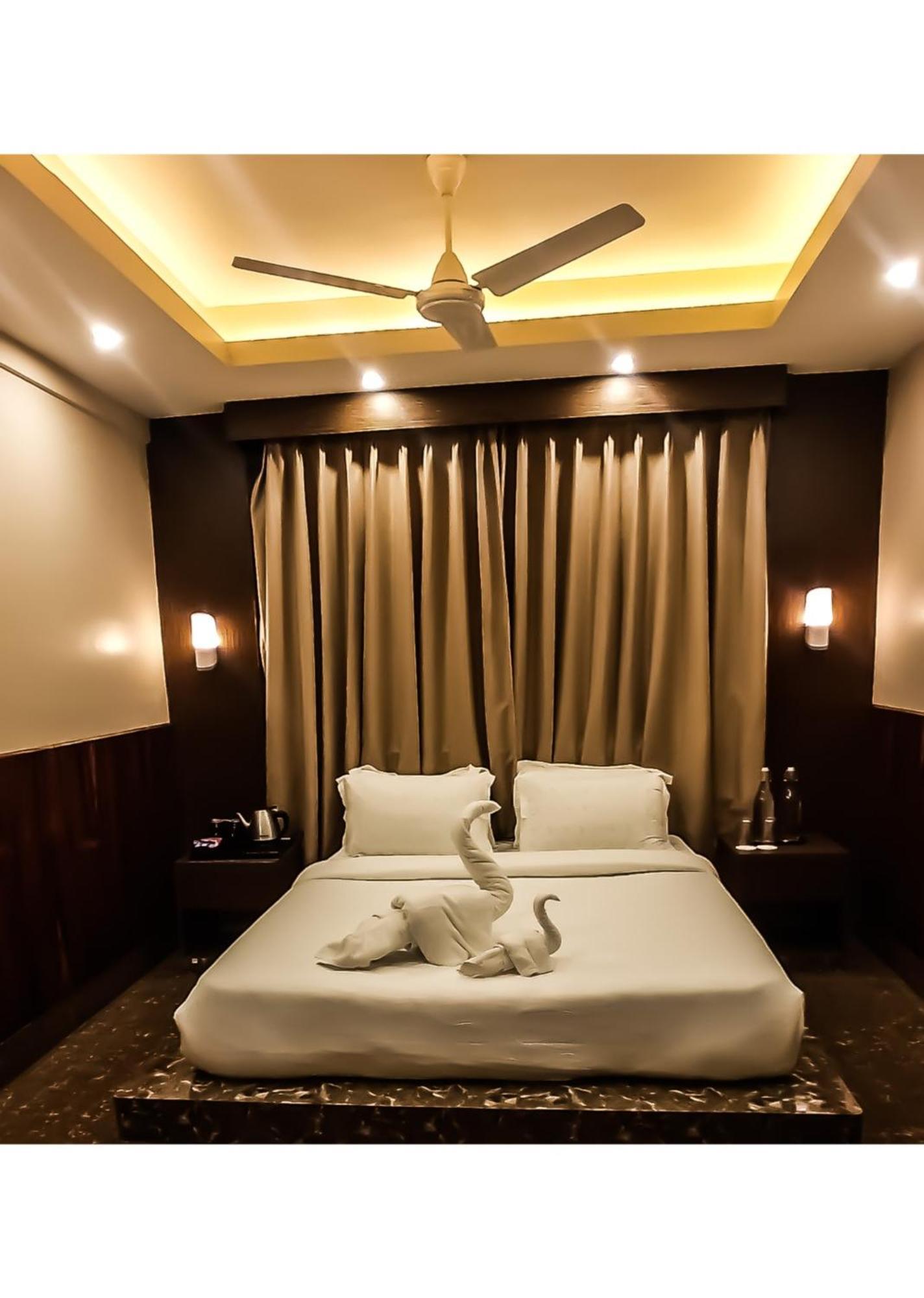 Hotel Subhashree Гангток Екстериор снимка